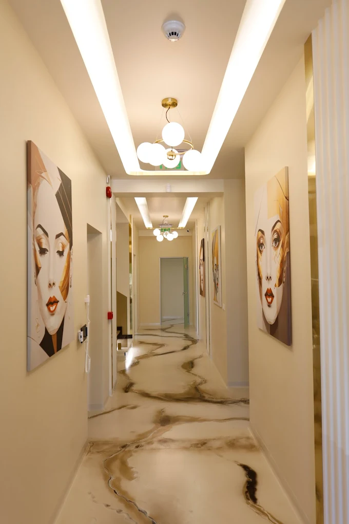 Clinica XMEDICAL Suceava - Hol